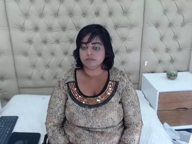 SusanaEshwar on BongaCams 