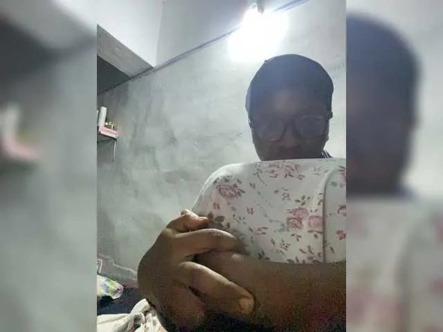 Sweetbellea on BongaCams 