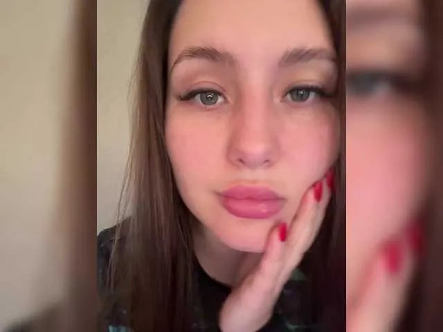 SweetyW- on BongaCams 