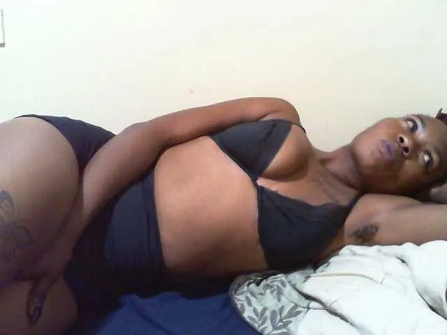 Teasequeen on BongaCams