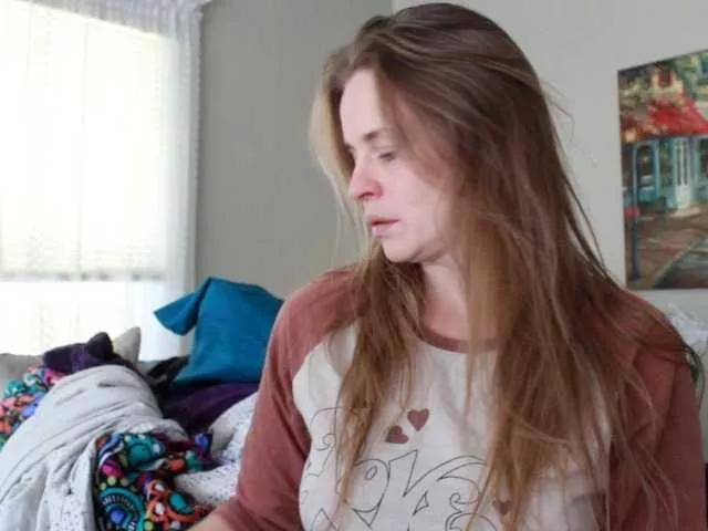 XxpixeyxX on BongaCams