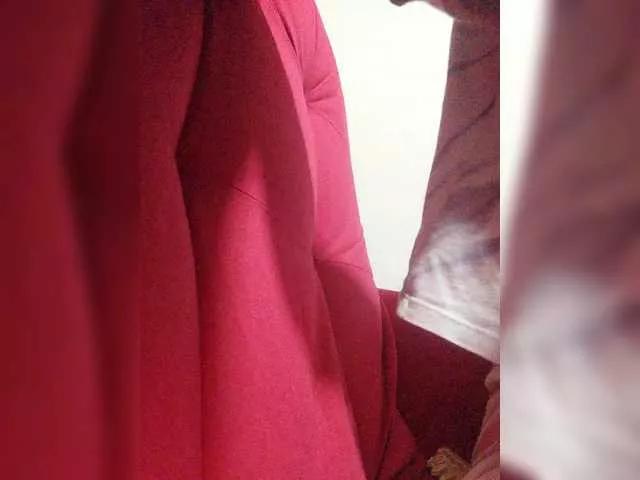 ZoeCamils on BongaCams