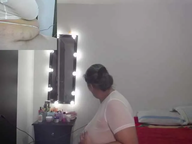 zoedoll on BongaCams