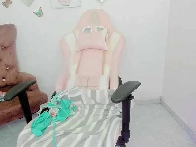 ZooeyBelair — I am very excited by the other person's interest in wanting to make me feel pleasure. Talking about sexual fantasies turns me on a lot. I am excited by spanking and vibrations or masturbation on my clitoris... but the best excitement and pleasure I...