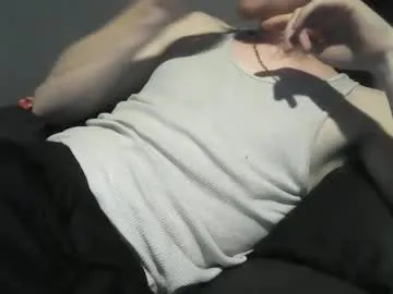 2big2hype on Chaturbate