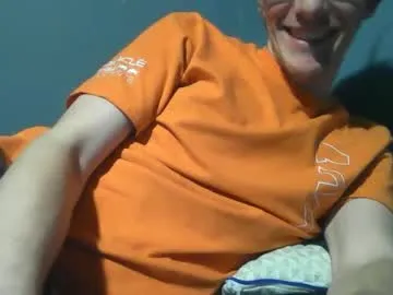 2big2hype on Chaturbate