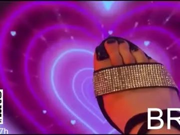 _jessy_moon_ — GOAL:  A glimpse granted  Soft Sunday with Jessy  #petite #natural #skinny #feet #toes