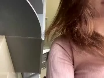 _mila__aa on Chaturbate