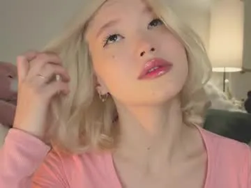 _milli_sun on Chaturbate