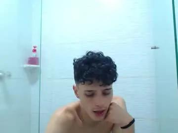 _vanie — GOAL: streaptease [200 tokens remaining] Welcome to my room! #handjob  #bigcock  #gay  #latinos   #new