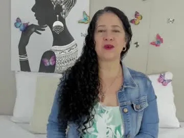 adelesmithh on Chaturbate