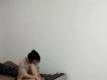 adelinehaefner — GOAL: Soft massage my boobs [16 tokens remaining] Welcome to my room! #18 #teen #young #shy #skinny