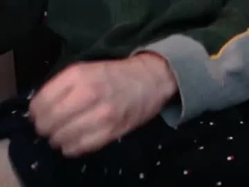 ajl080 on Chaturbate