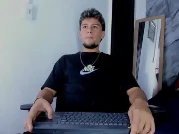 alan__smith on Chaturbate