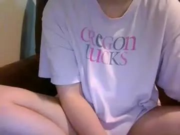 alliebearx on Chaturbate 