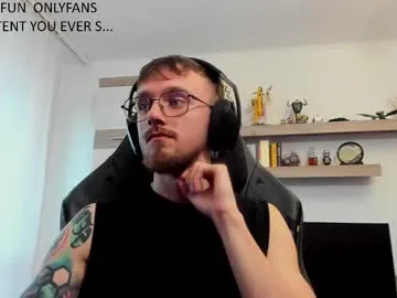 alphaboyfun on Chaturbate