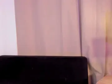 ameliiaa_smith — GOAL: Teasing you with my sensual dance [30 tokens remaining] Let my movements hypnotize you and take you to pleasure 