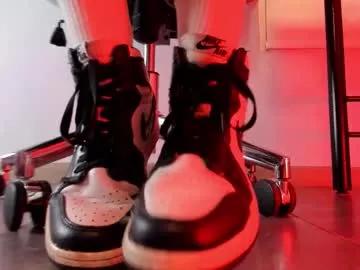 ammeliaa_ on Chaturbate 