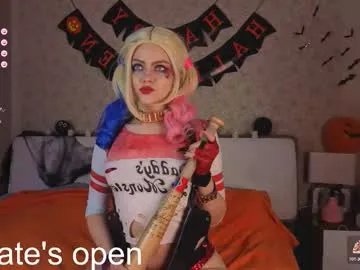 anika_heir on Chaturbate