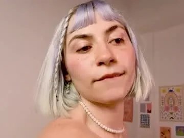 annietinky on Chaturbate 