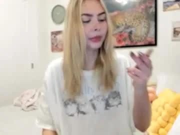 ariah_is_blonde — Freechat on Chaturbate