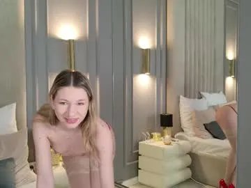 ariaheart_ — Hi there, I'm Aria! Welcome into my room! sweet, lovense,private,legs,hot #boobs #blonde #ass #fit #dance