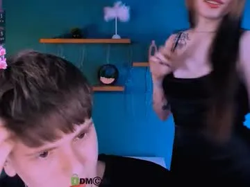 ariel_shadow on Chaturbate