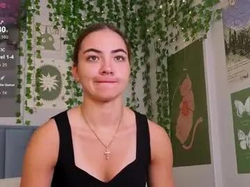 ashley_tempt — GOAL: Kiss yourself close your lips [0 tokens remaining] PVT OPEN #young #sweet #shy #muscles