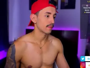 axelking13 on Chaturbate