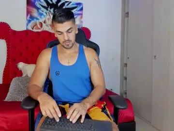 axelwinters_ on Chaturbate