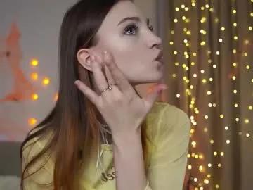 beckymadsons —  Let's reach 75000+ TODAY! I'm a #teen #18, #new #shy here, but already the best #bigass on CB  - Goal: Air kiss [14 tokens left]