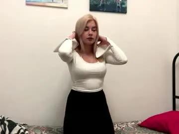bettiepanella — Goal:lick my  lips close to camera^^ I'm #new here! Little bit nervous and #shy <3 #young #18 #blonde [20 tokens remaining]