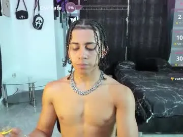 bradley_strong_ on Chaturbate