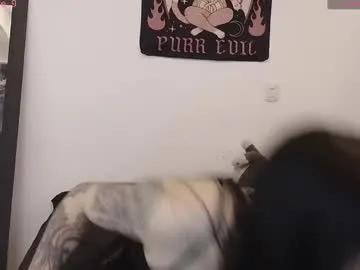 camille_666 — butt close up 5 min [300 tokens left] #mistress #goth #bdsm #anal #latina