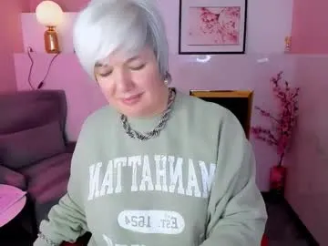 carmensoft on Chaturbate