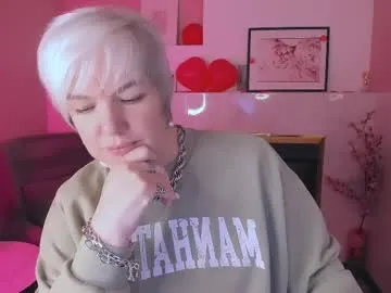 carmensoft on Chaturbate