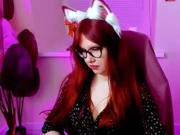 carol_carmen — Shake tits [77 tokens left] #pantyhose #redhead #new #mistress #hairy