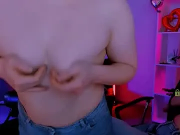 casey_meow_ — GOAL: show ass in panties [95 tokens remaining] Welcome to my room! #nonude #redhead #C2C #shy #mistress