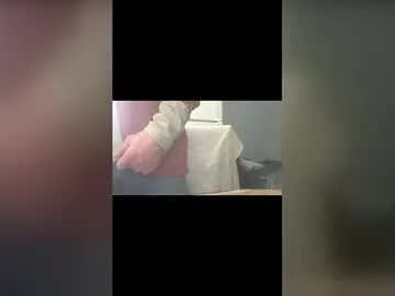 chenovich — Freechat on Chaturbate