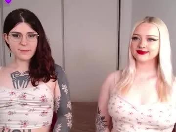 chloe_levine — GOAL: fuck doggy [1692 tokens remaining] Welcome to my room! #blonde #bigboobs #latina #lovense #trans