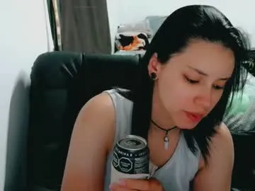 dani_jocelyn — GOAL: Show Tits [39 tokens remaining] e #hairy #natural #hairyarmpits #bisexual #anal