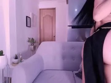 dannahyde — Show and slap ass [100 tokens left]  #highheels #bbc #natural #flexible #latina