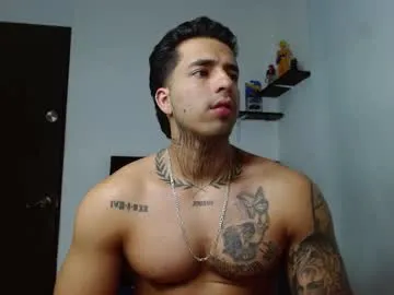 darius_phoenix on Chaturbate