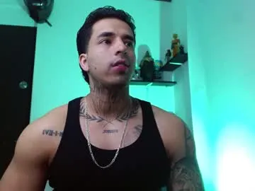 darius_phoenix on Chaturbate