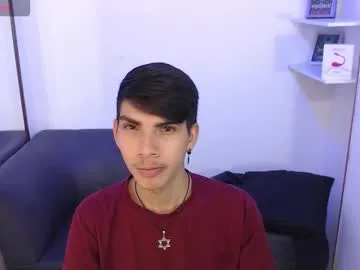 david_925_ — GOAL: 1 Finger in Ass [99 tokens remaining] WelCUM guys!Tip menu is active /tipmenu to see it #latino #cute #lovense #bigdick #twink