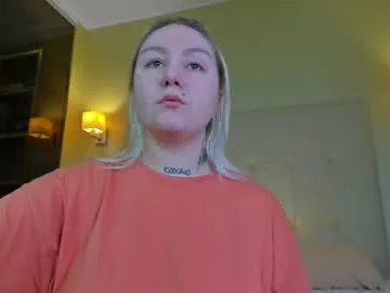 debbie_taylor — Doggy style + spanks ;) #stockings #bigass #lovense #bbw #feet [280 tokens remaining]