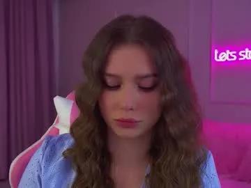 dianabecker — It's always cozy and warm here - Goal: A Toast to You, Model! #smoke #c2c #pvt #ahegao #new