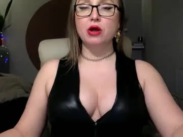 dom_mummy — #mommy #joi #cei #strapon #sph #cuckold #femdom #findom #nylon #edge #cbt #dirtytalk #roleplay #c2c #ladyboss #leather