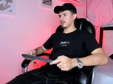 dustin_falcon — cum [399 tokens left] Sexy Dustin  #gay #new #bigcock #hairy #muscle