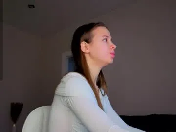 emma_clon on Chaturbate